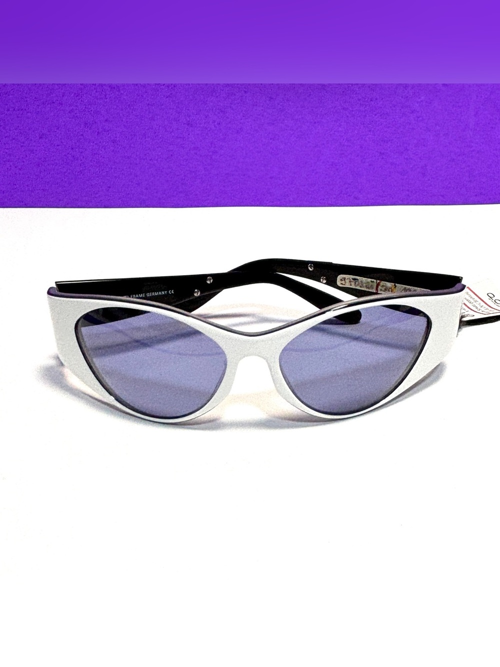 Vintage 90s Y2K White Otto Kern 9703 Sunglasses Futuristic Wrap Blue Lens NOS